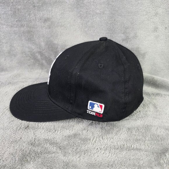 Chicago White Sox Baseball Cap By OC Sports Adjustable Hook & Loop Strap OSFM - Picture 4 of 7